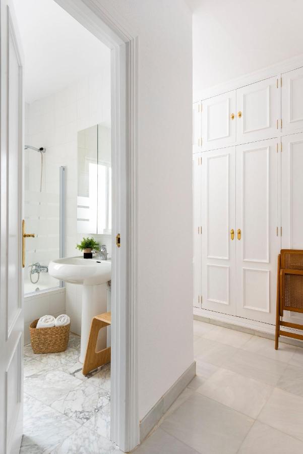 Alohamundi Francos Apartment Sevilla Bagian luar foto