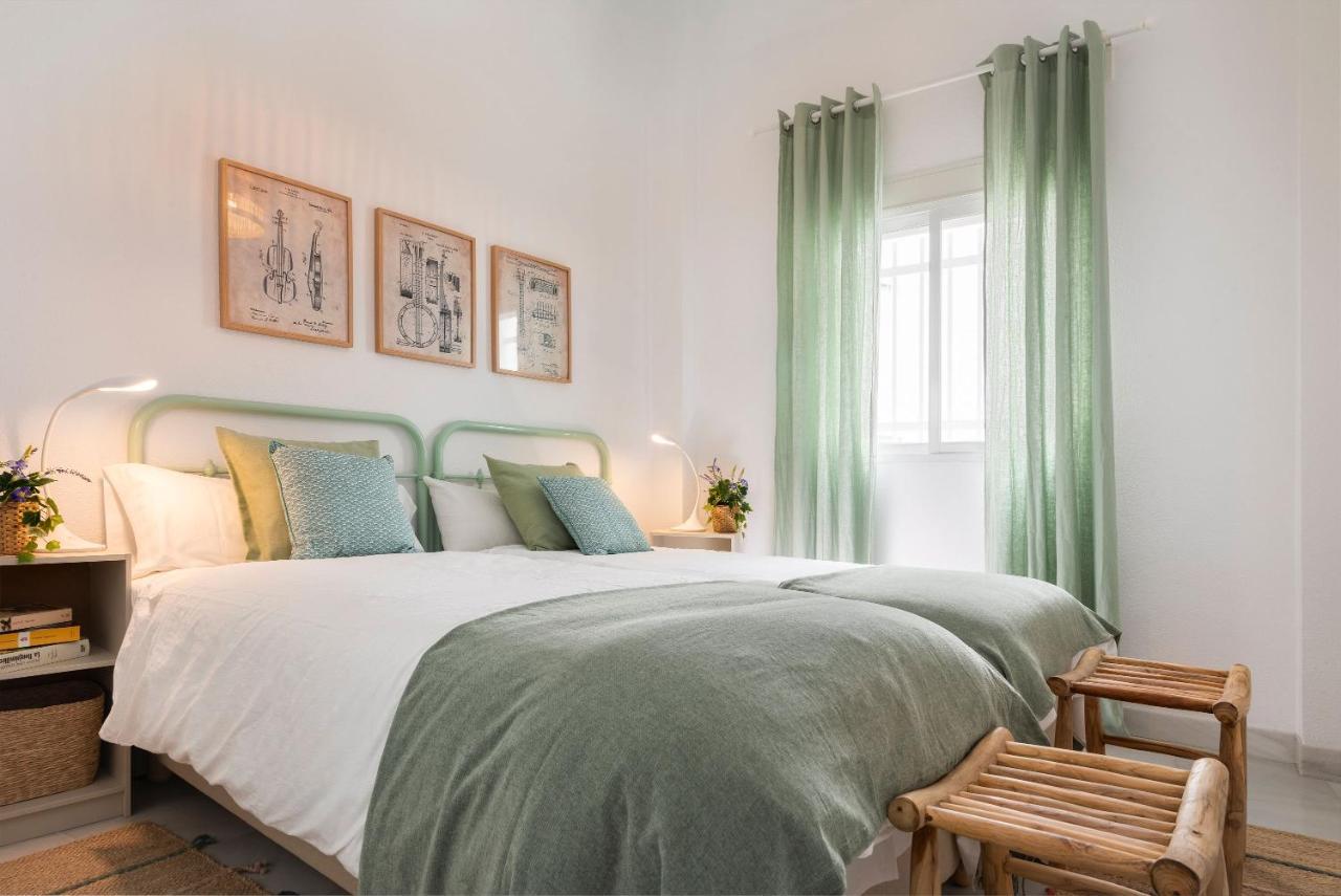 Alohamundi Francos Apartment Sevilla Bagian luar foto